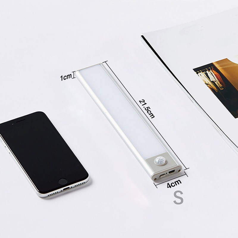 (コストコ) 7Life 薄型 人感センサーLEDライト Sサイズ 幅210mm 昼白色 - 画像 (3)